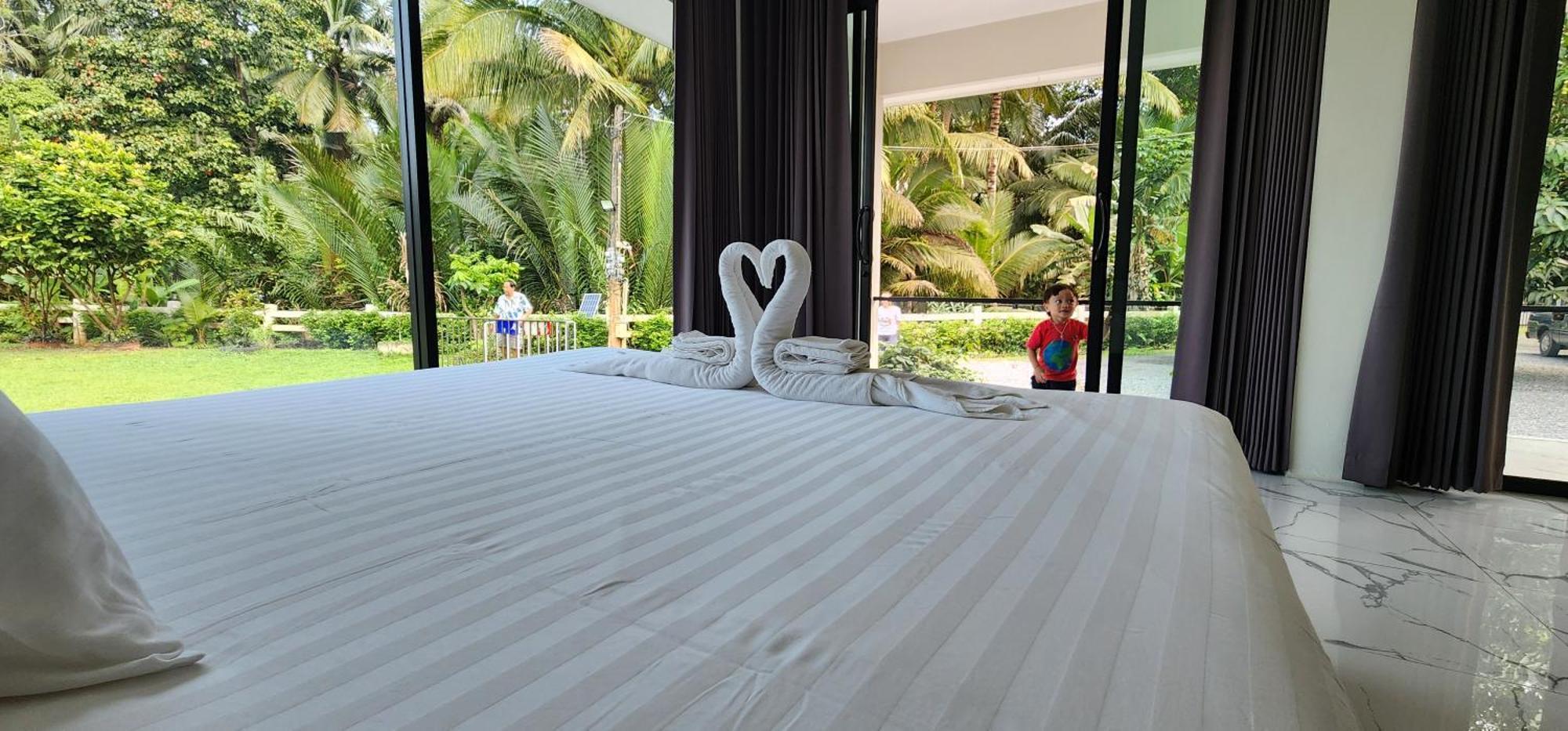 Suan Son Villa Koh Sa Nher สวนสนธิ์วิลล่า เกาะเสนอ Sha Surat Thani Zewnętrze zdjęcie